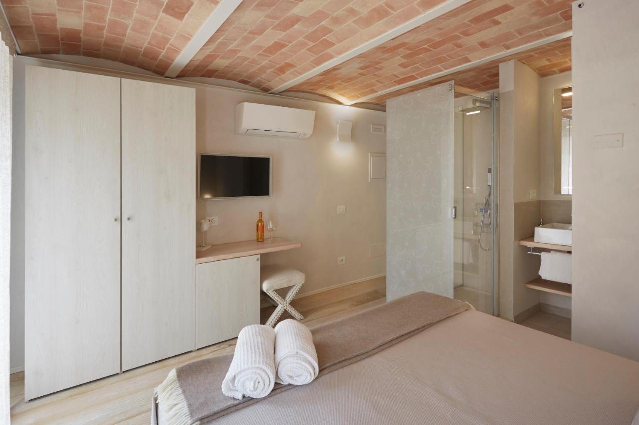 مبيت وإفطار سيرولو Nilu Relais المظهر الخارجي الصورة